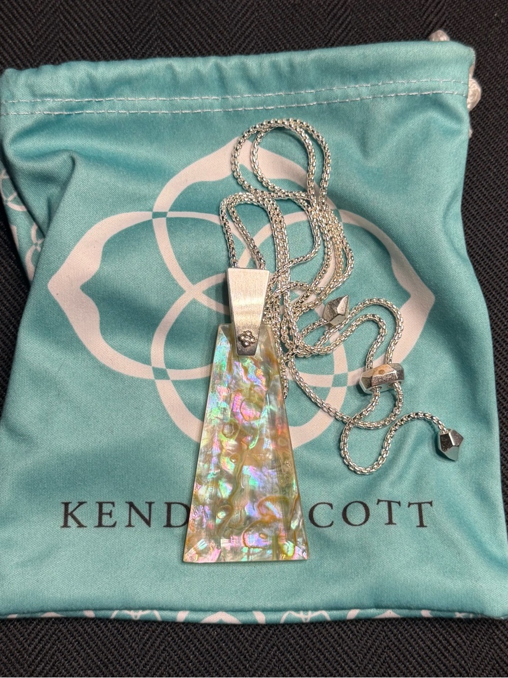 Kendra Scott White Abalone Teardrop Pendant Adjustable Necklace - Silver